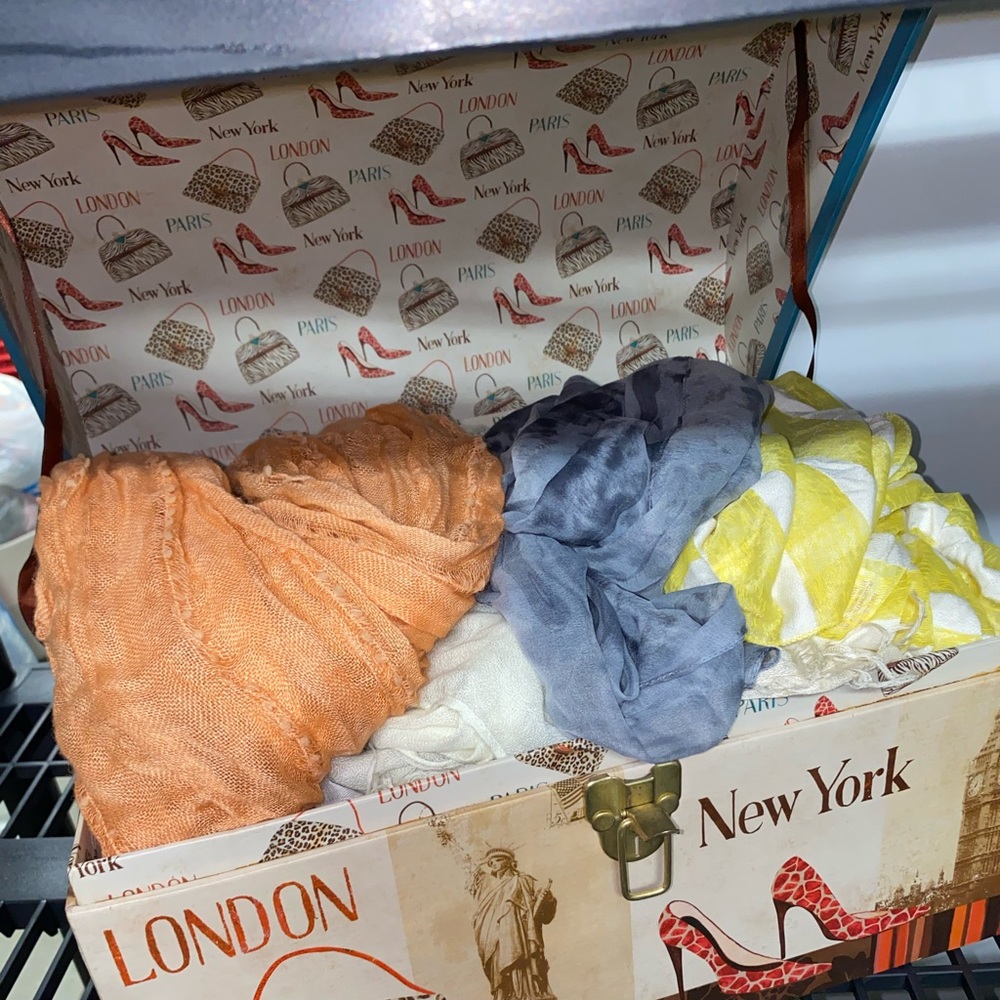 Scarf 🧣 Lot